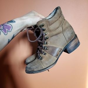 Freebird Steve madden lace up booties